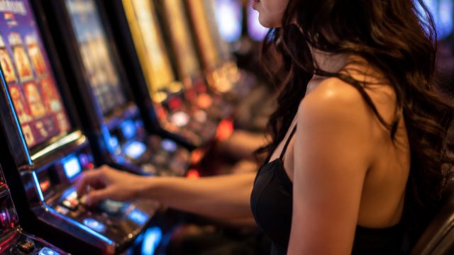 Catch the Hottest Slot Games of the Year: Why You Should Play Now! | qqpulsa 365 slot, duta138, ole3